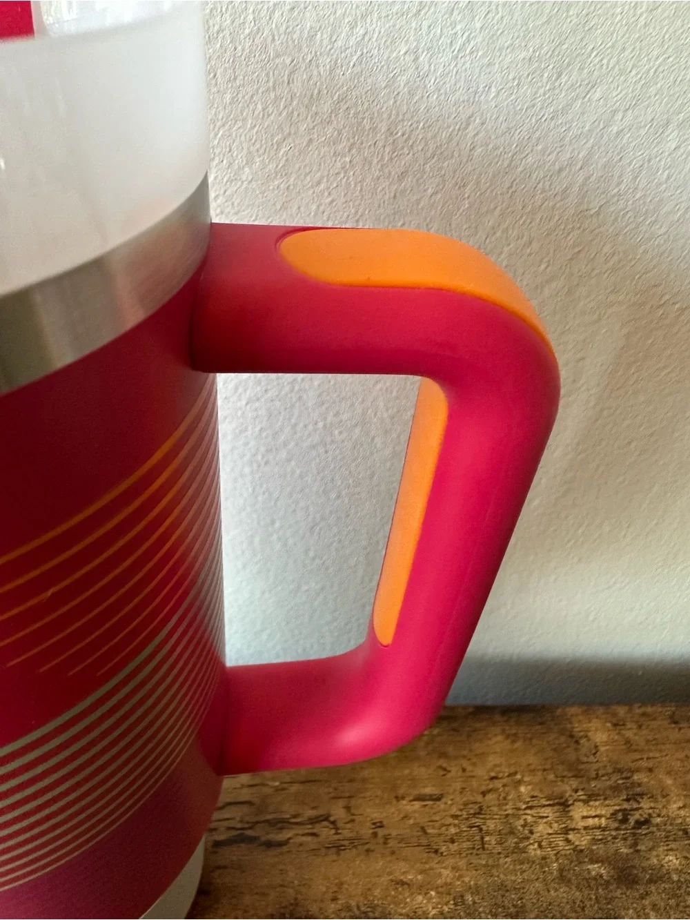 Stanley Retro Style Quencher H2.0 Tumbler Cup Lid & Straw Pink Orange 30oz NWT